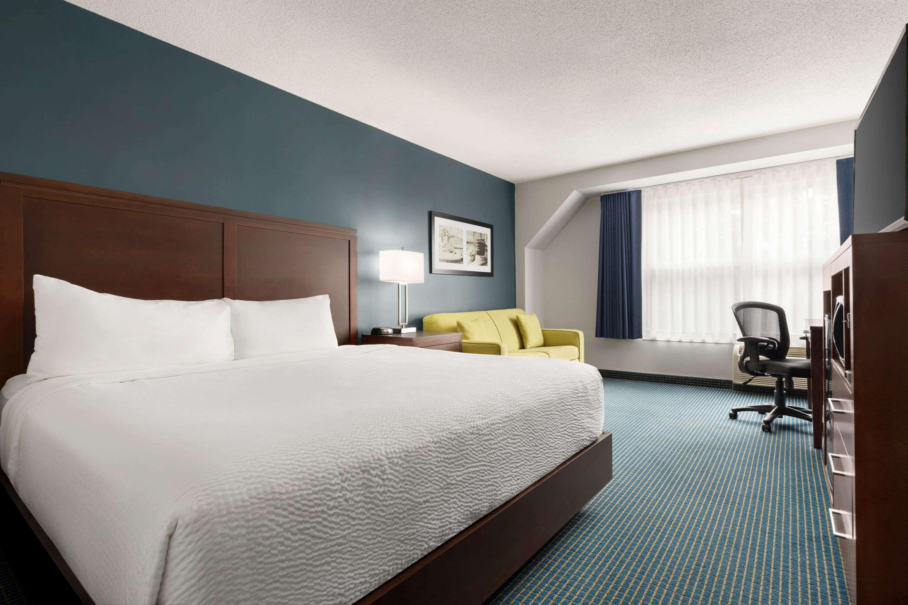 Days Inn By Wyndham Sarnia Harbourfront المظهر الخارجي الصورة